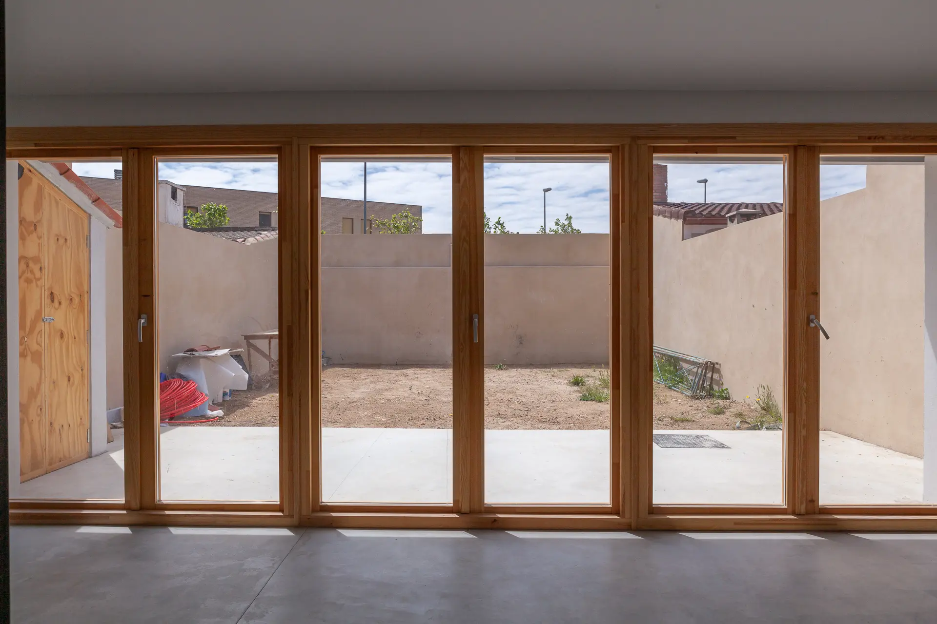 Rehabilitacion y reforma de vivienda unifamiliar saludable en Utebo