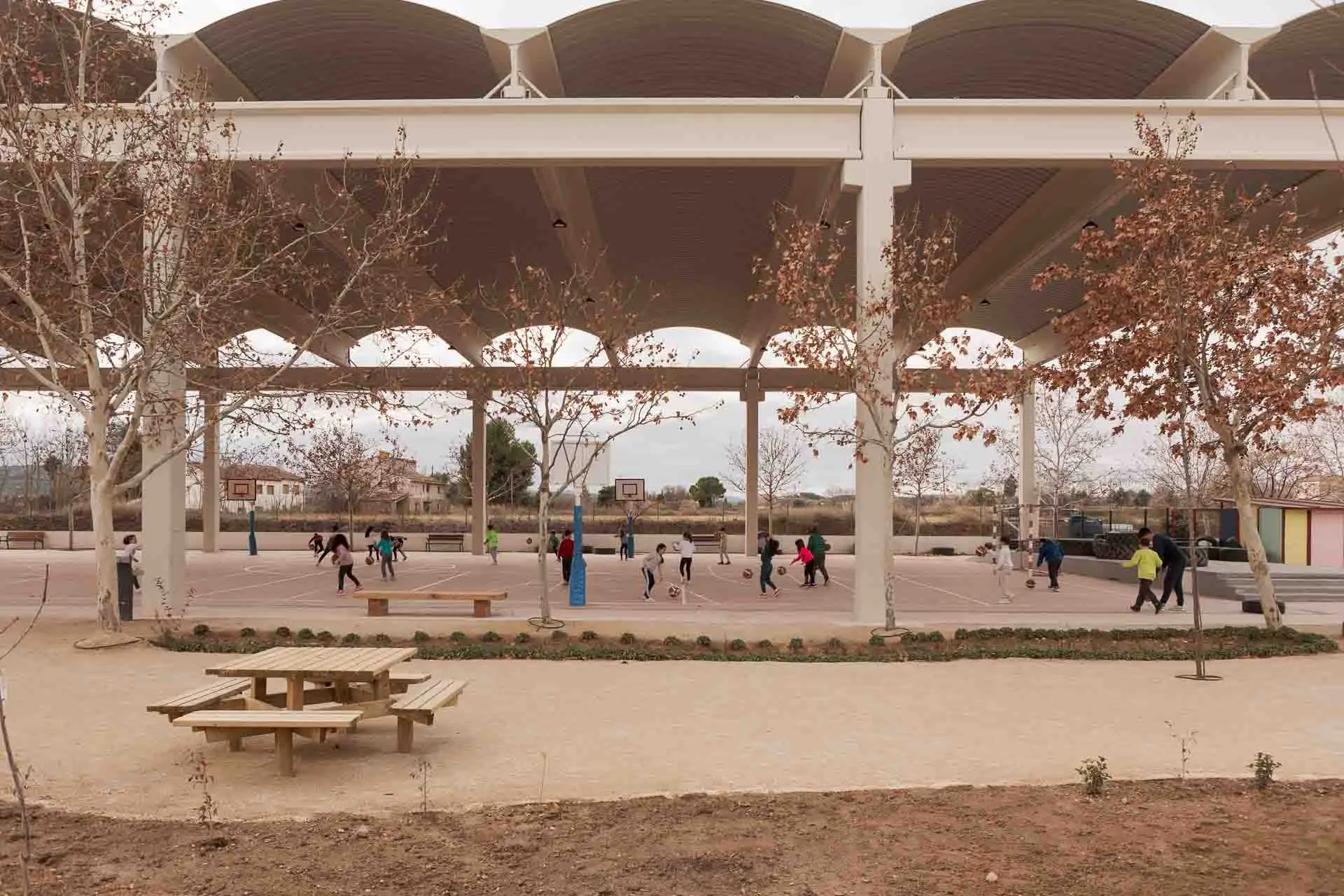 Patio renaturalizado Alcañiz