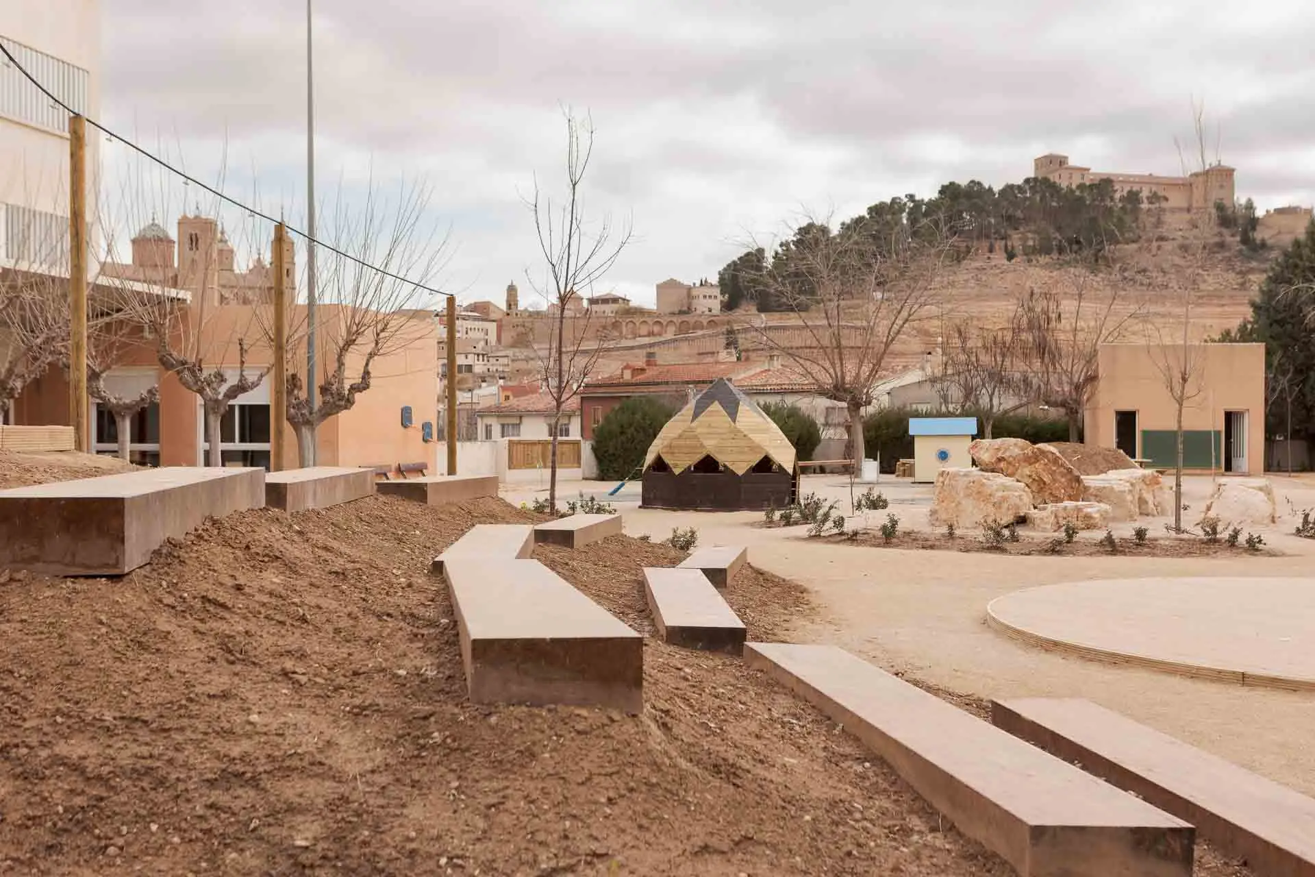 Patio renaturalizado Alcañiz