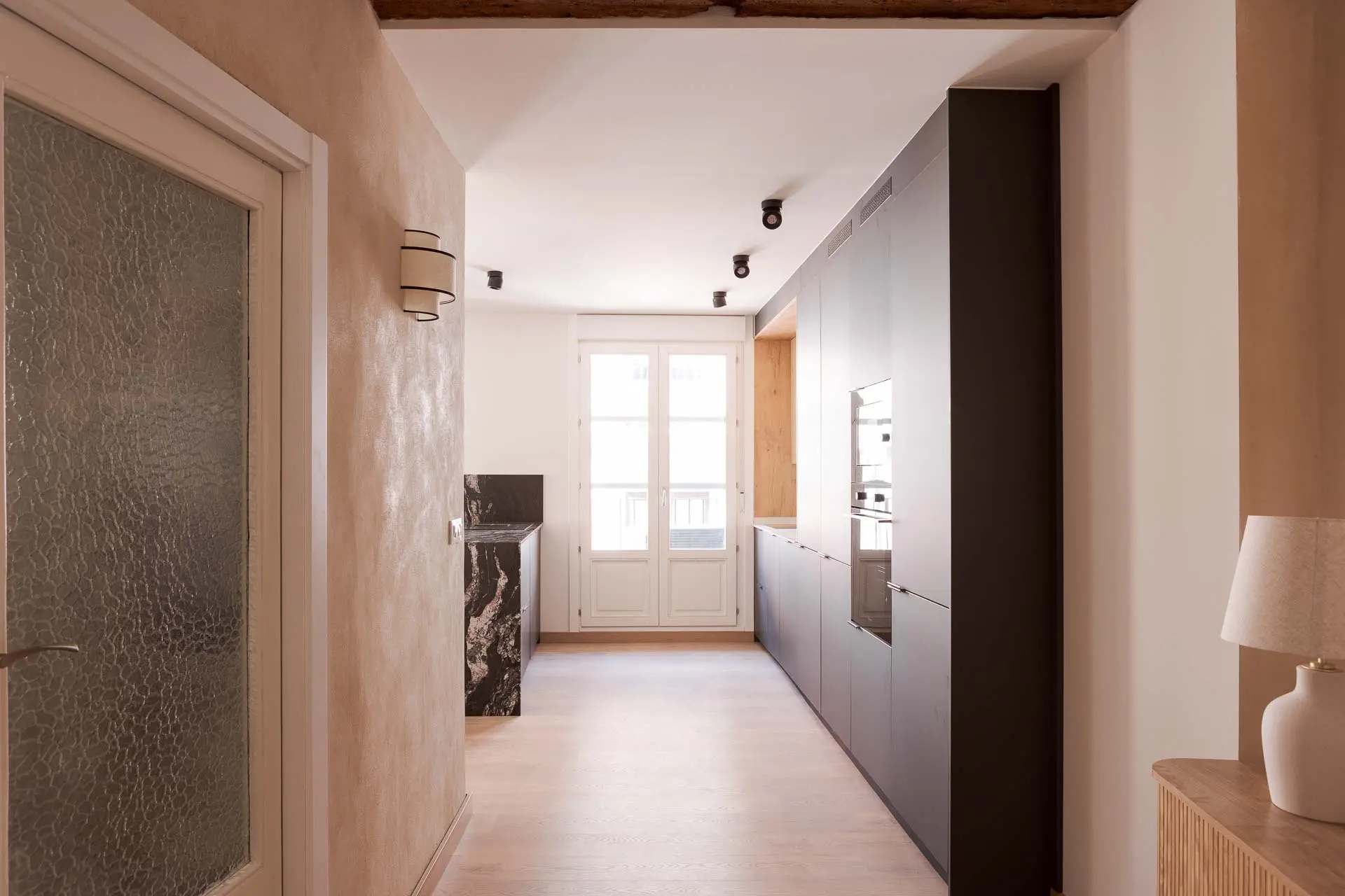 Proyecto y obra de rehabilitación de vivienda en el centro histórico de Zaragoza