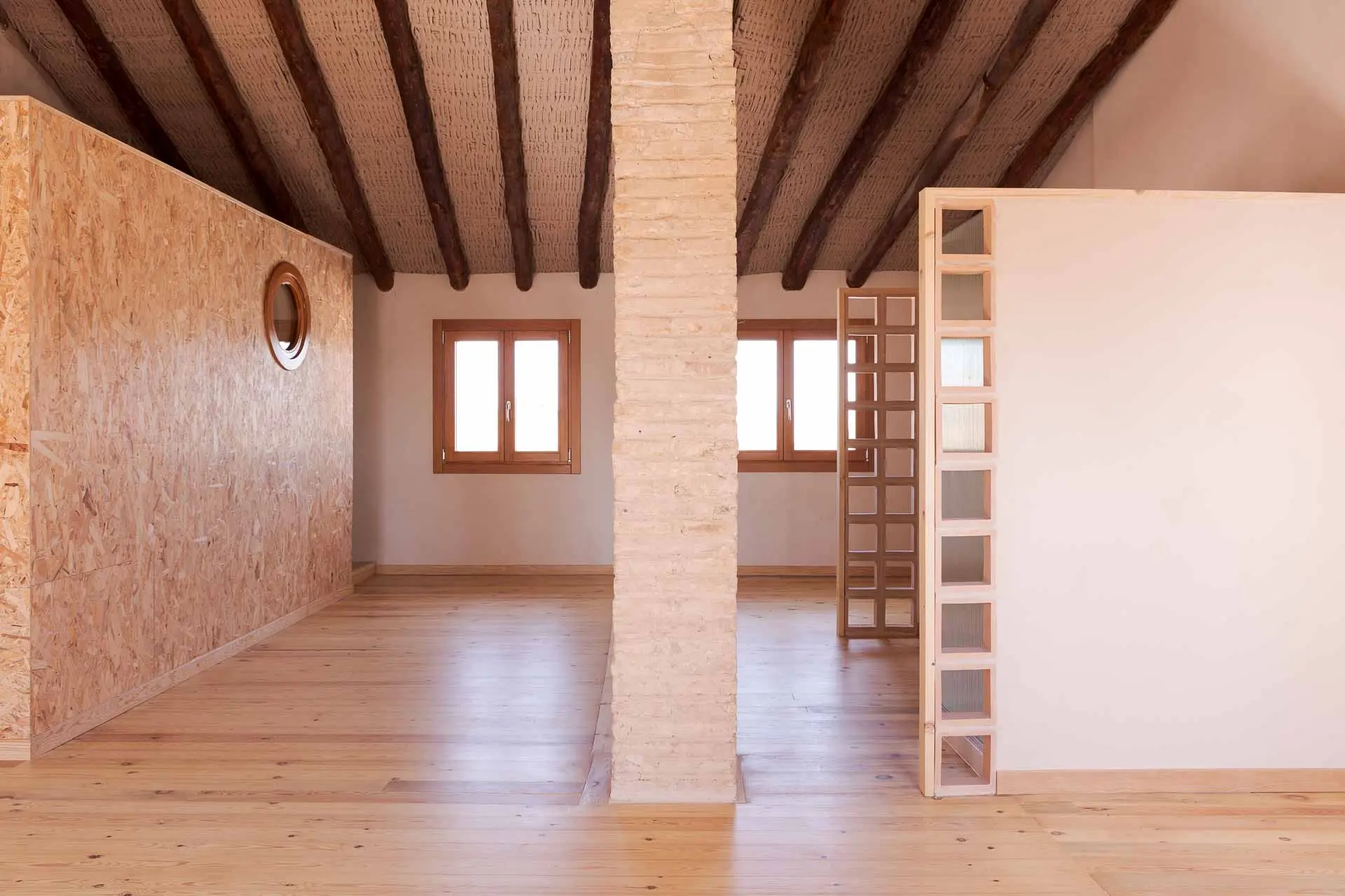 Proyecto y obra de rehabilitación de vivienda unifamiliar en Peñaflor