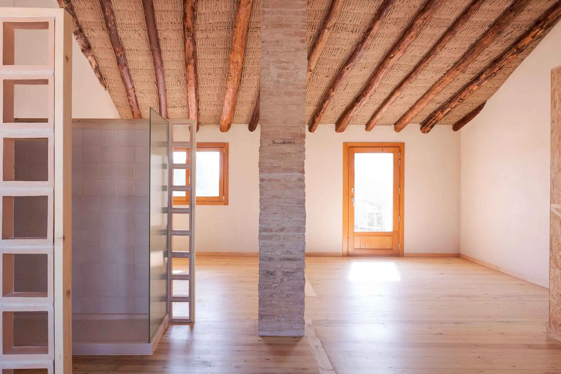 Proyecto y obra de rehabilitación de vivienda unifamiliar en Peñaflor