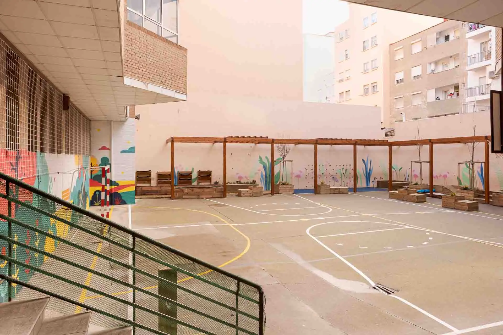 Renaturalización del patio CEIP Emilio Moreno Calvete