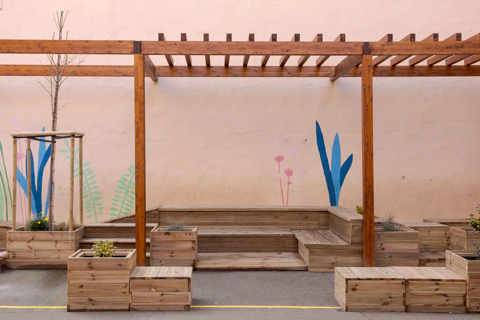 Renaturalización del patio CEIP Emilio Moreno Calvete